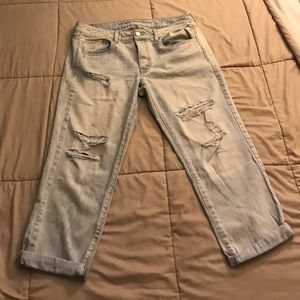 Distressed boyfriend jeans